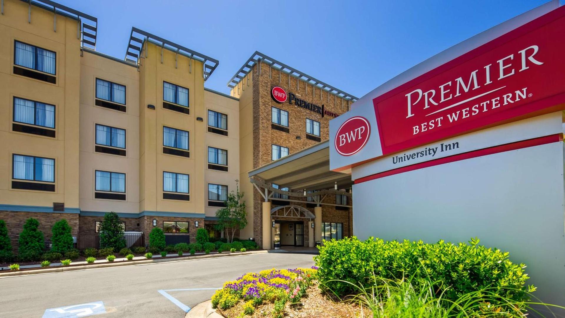 Best Western Plus University Inn — hotel in Hattiesburg