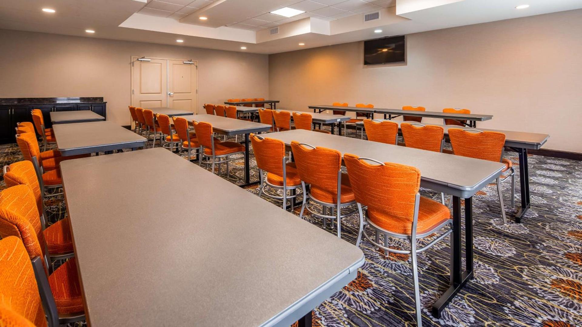 Best Western Plus University Inn photo 17