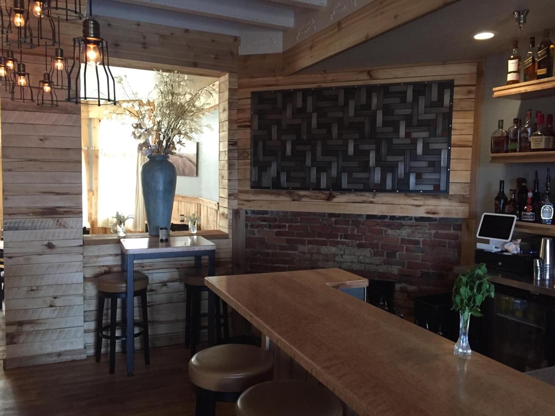 Roam Inn photo 2