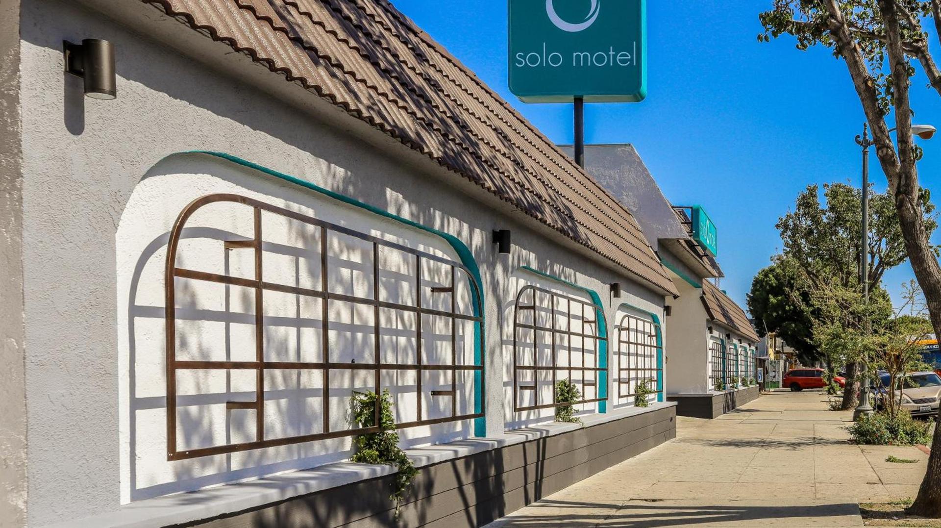 Solo Motel Broadway photo 20