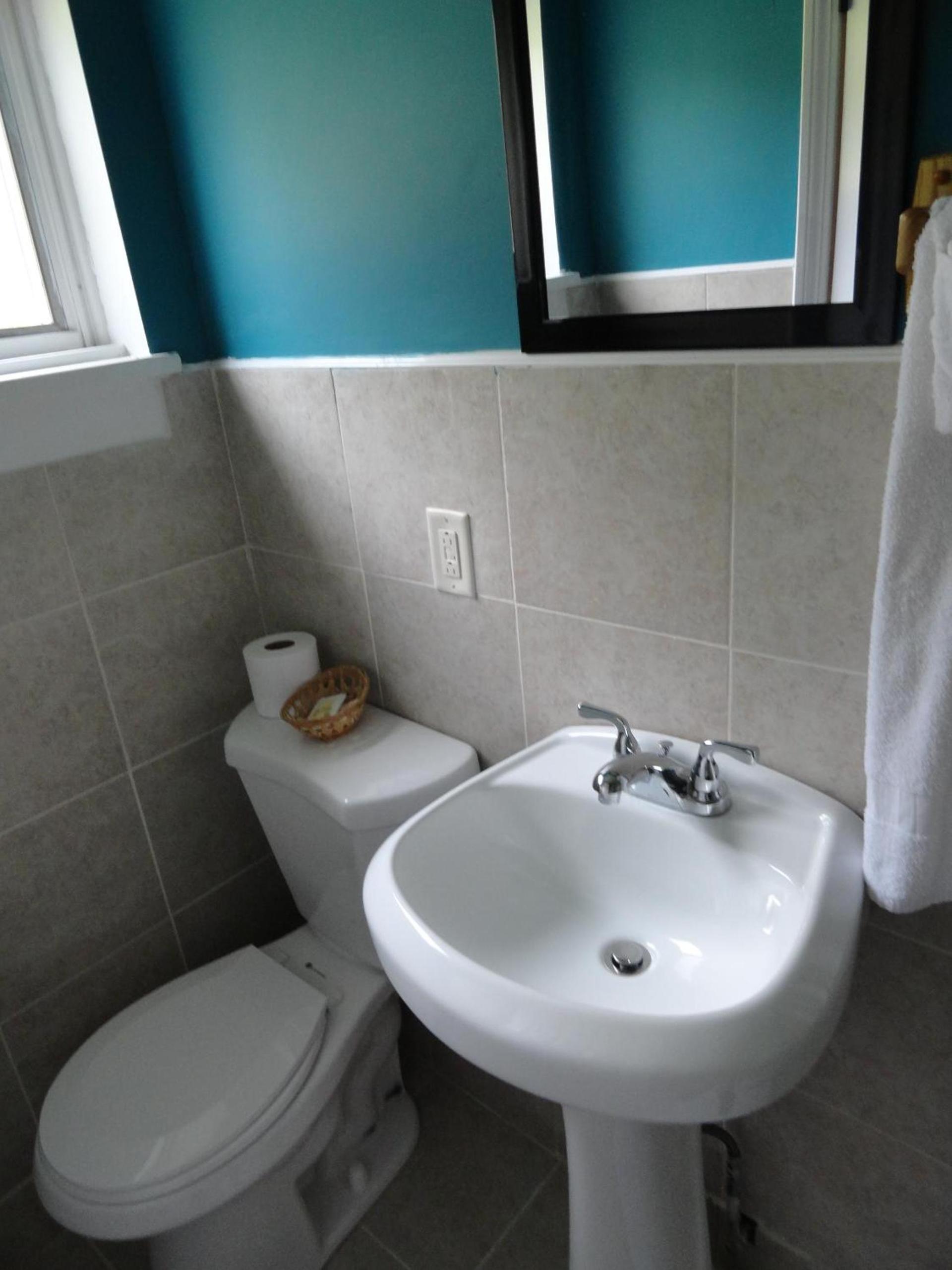 Elm Tree Motel photo 26
