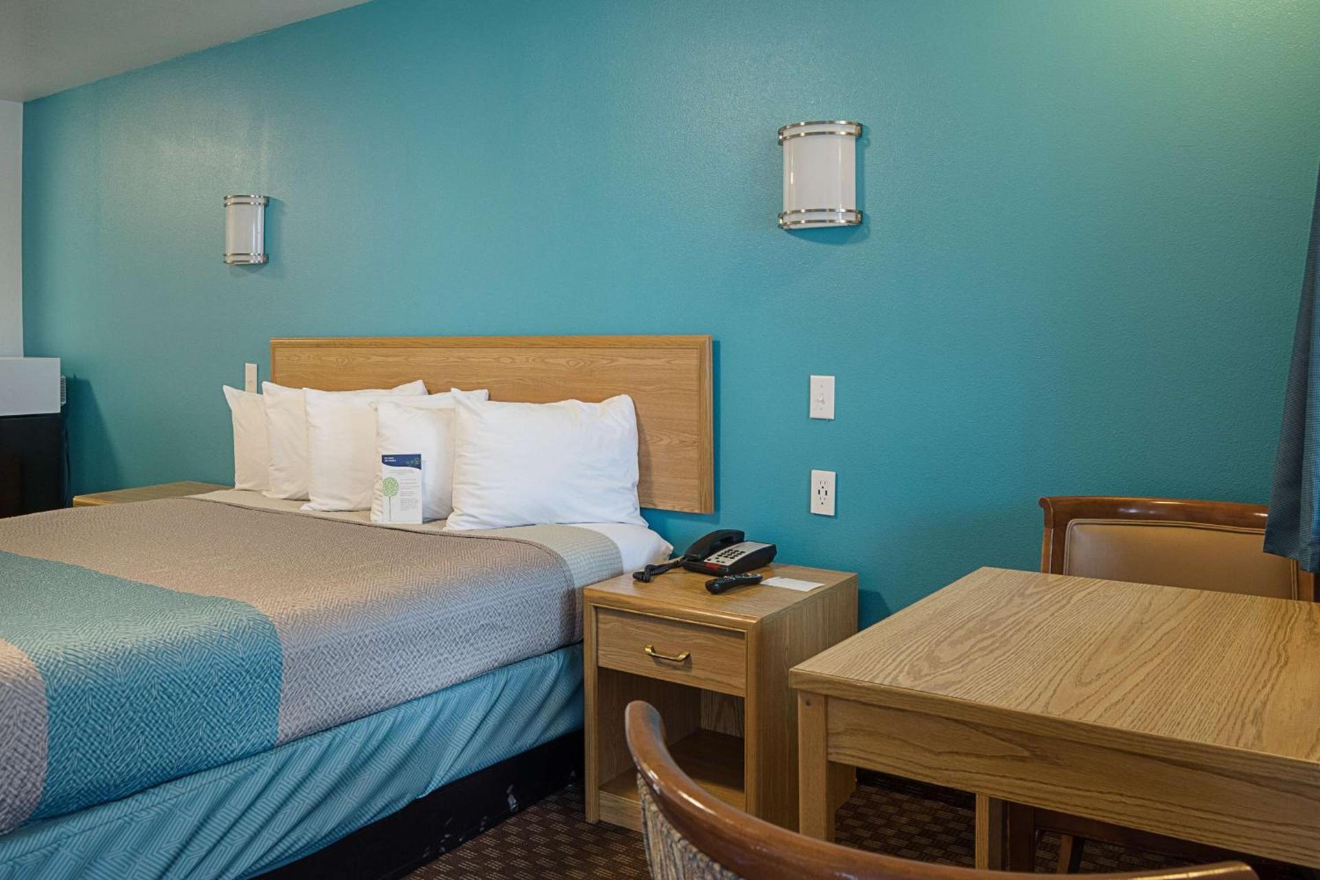 Motel 6-Canby, OR photo 44