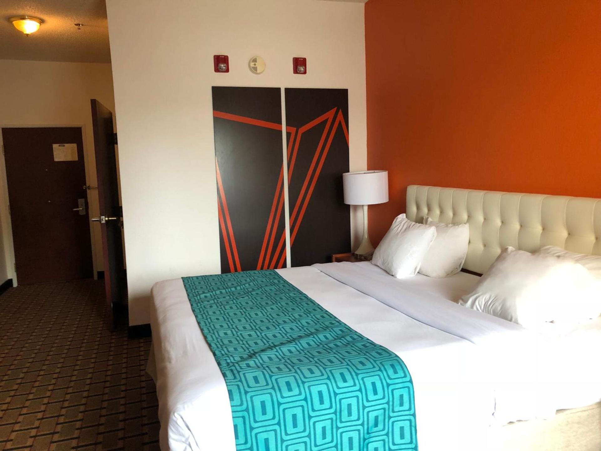 Sleep Inn Louisville Airport photo 31