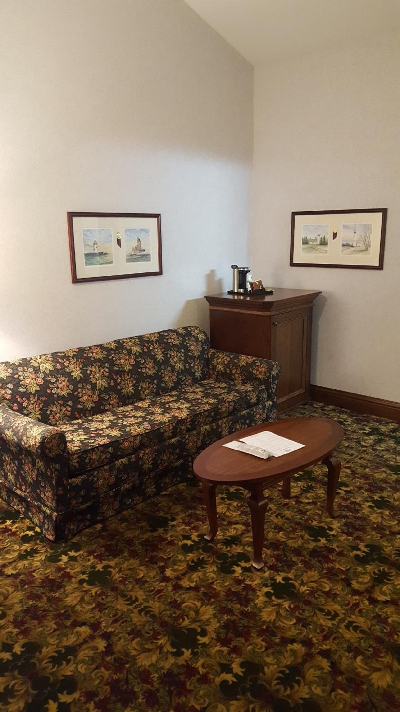 Best Western Plus Dockside Waterfront Inn photo 61
