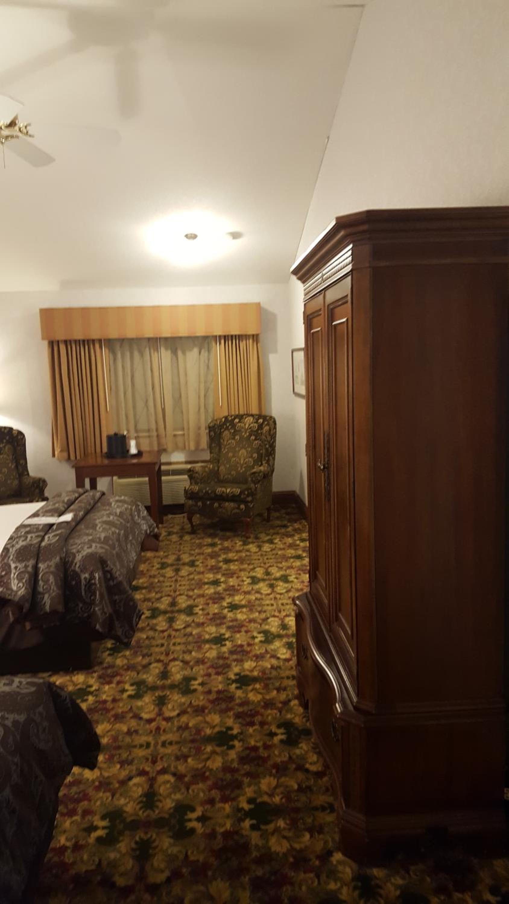 Best Western Plus Dockside Waterfront Inn photo 55