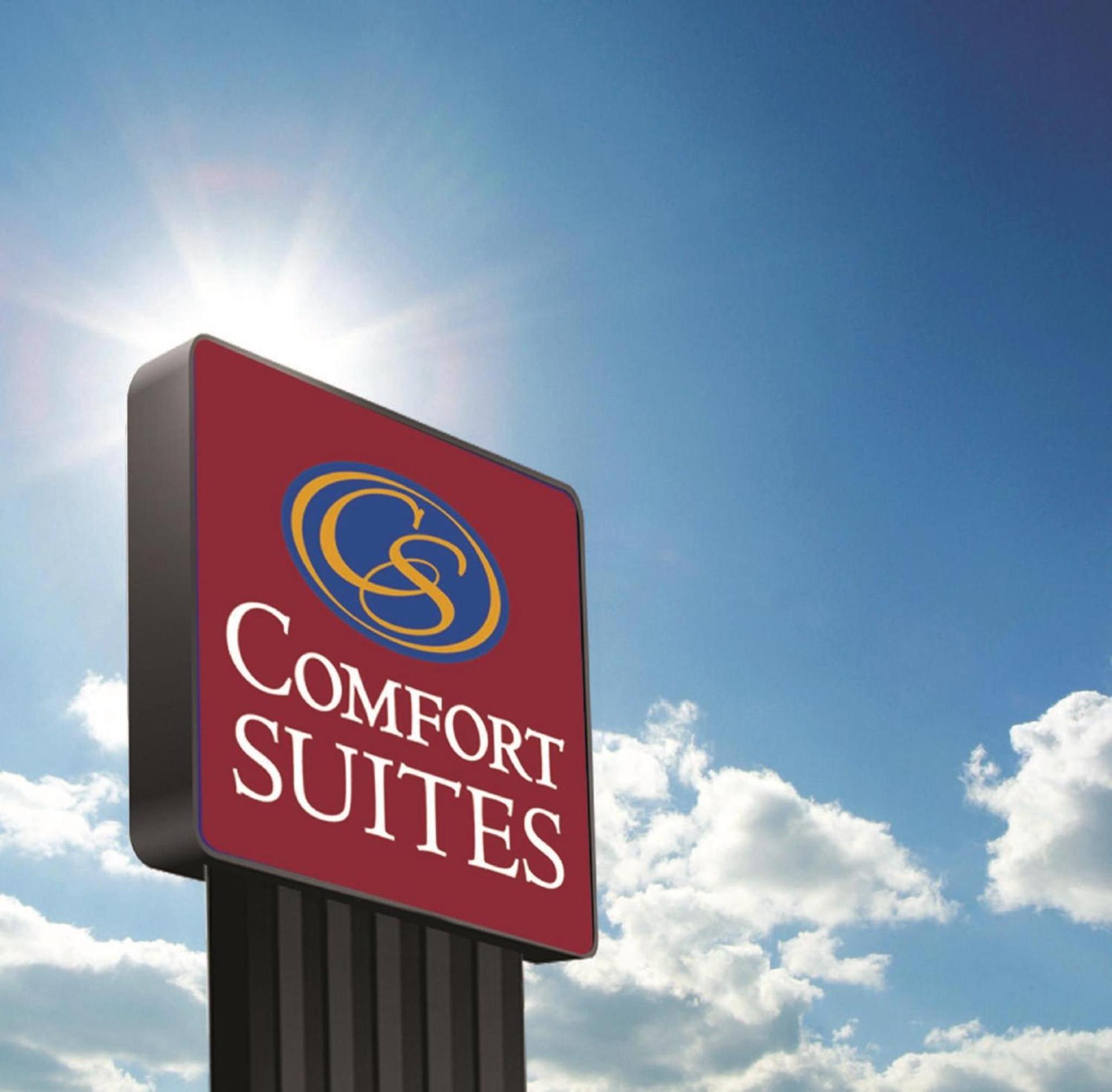 Comfort Suites Denver International Airport photo 5