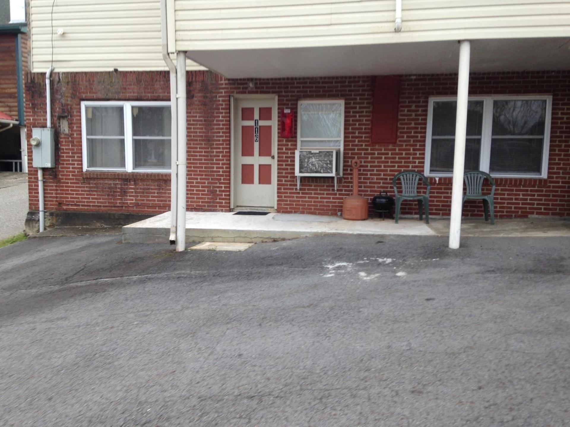 Phillips Historic Motel & Cottages photo 39