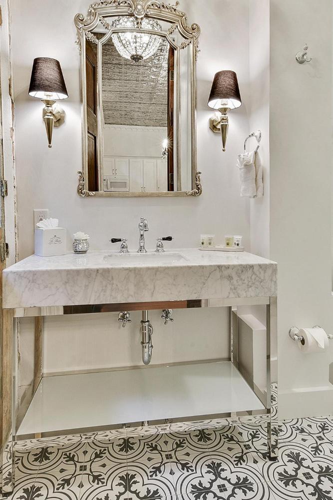 French Quarter Mansion photo 34