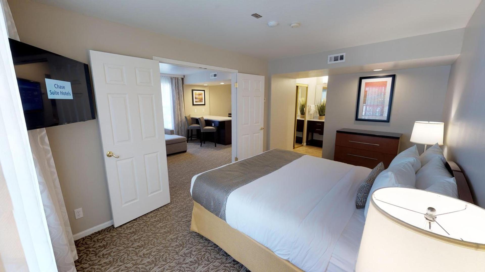 Chase Suite Hotel Newark Fremont photo 20