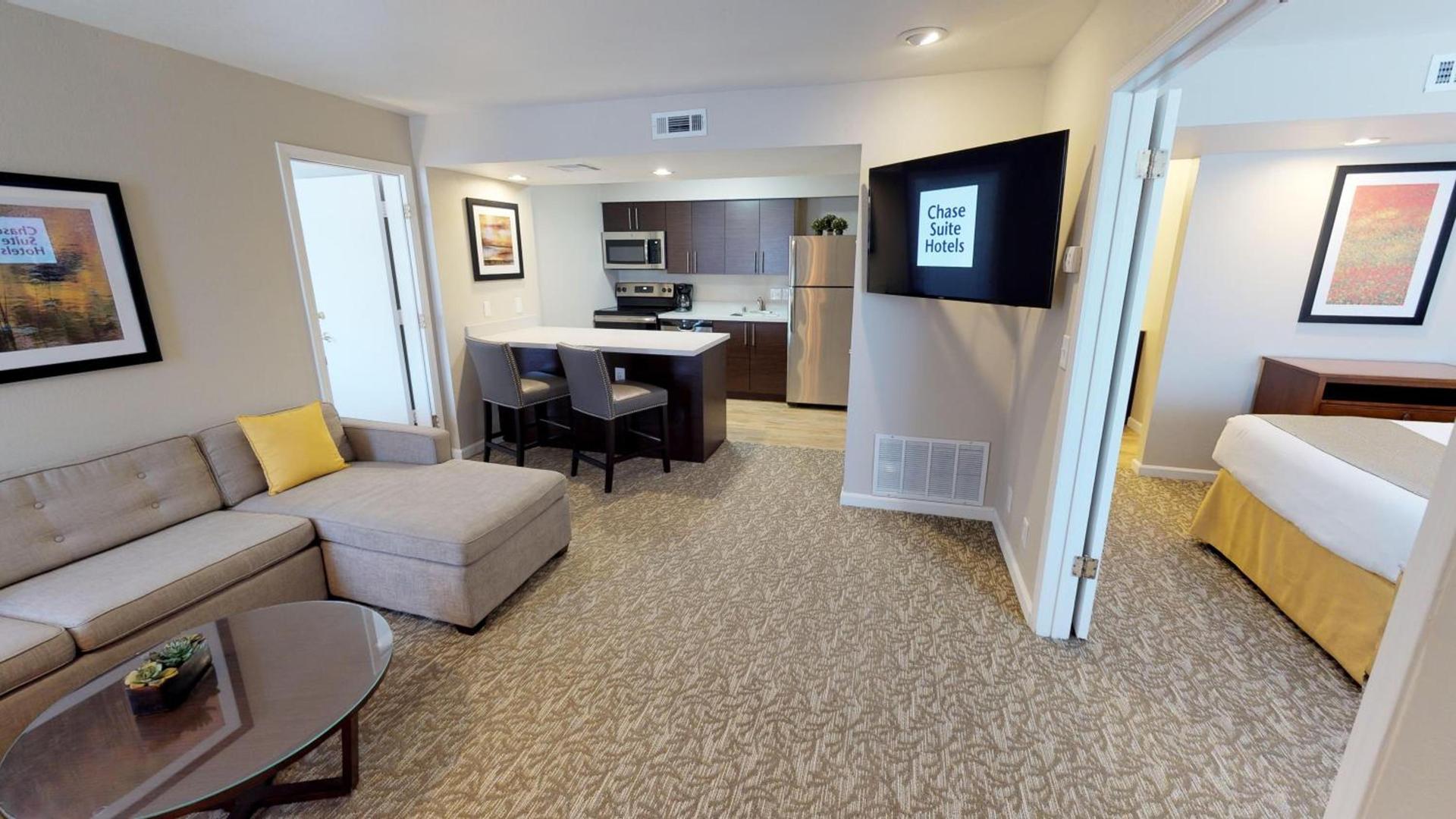 Chase Suite Hotel Newark Fremont photo 12