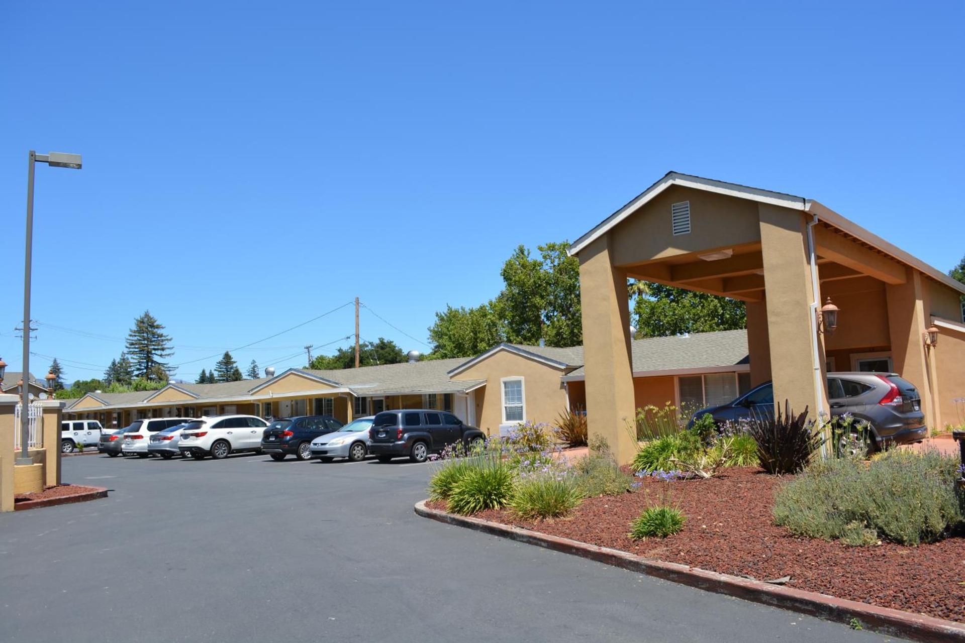 Fairview Inn & Suites photo 19