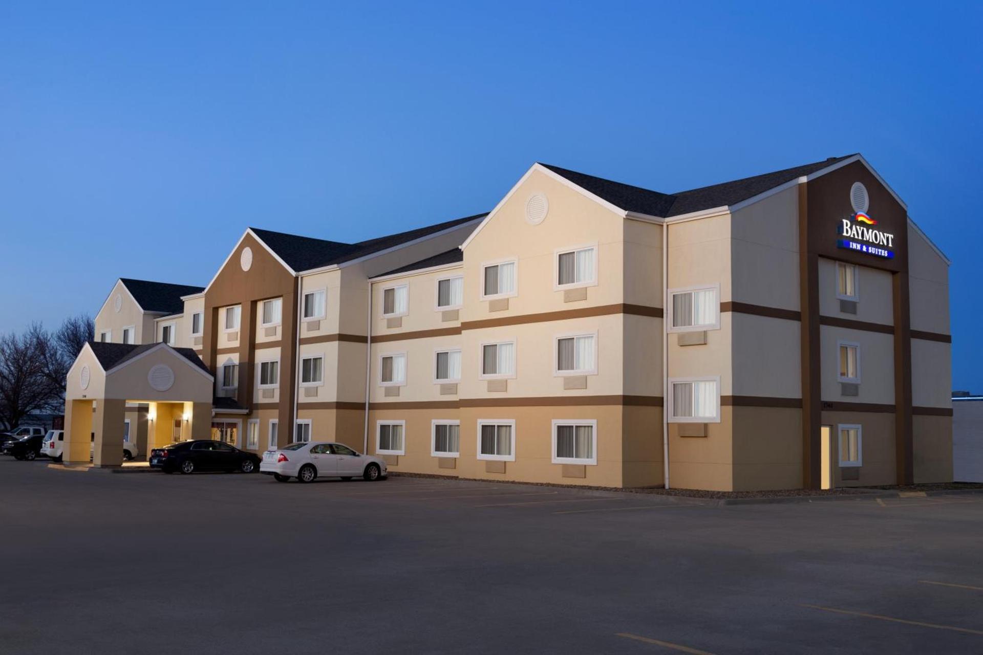 Baymont by Wyndham Salina photo 10