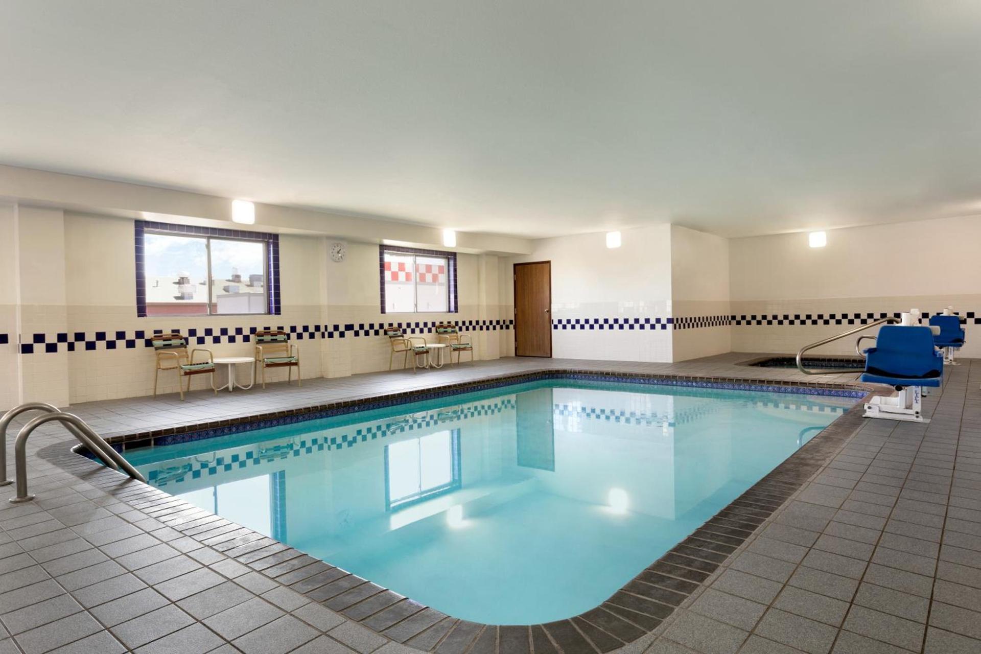 Baymont by Wyndham Salina photo 5