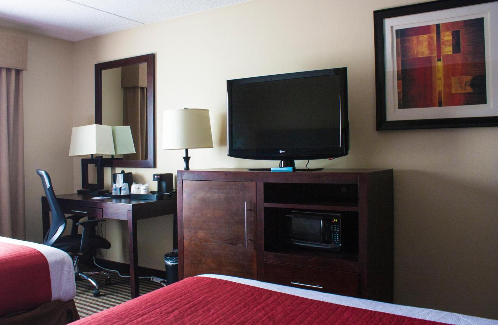 Comfort Inn & Suites Copley Akron photo 25