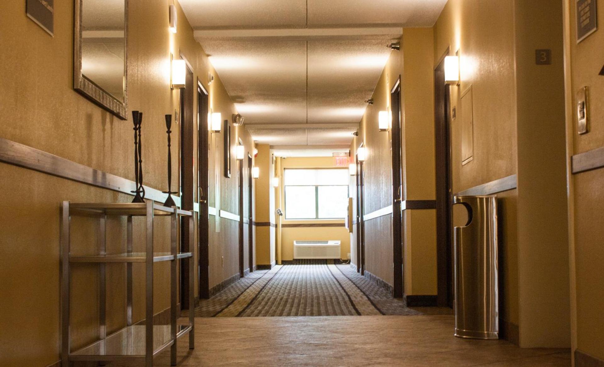 Comfort Inn & Suites Copley Akron photo 21