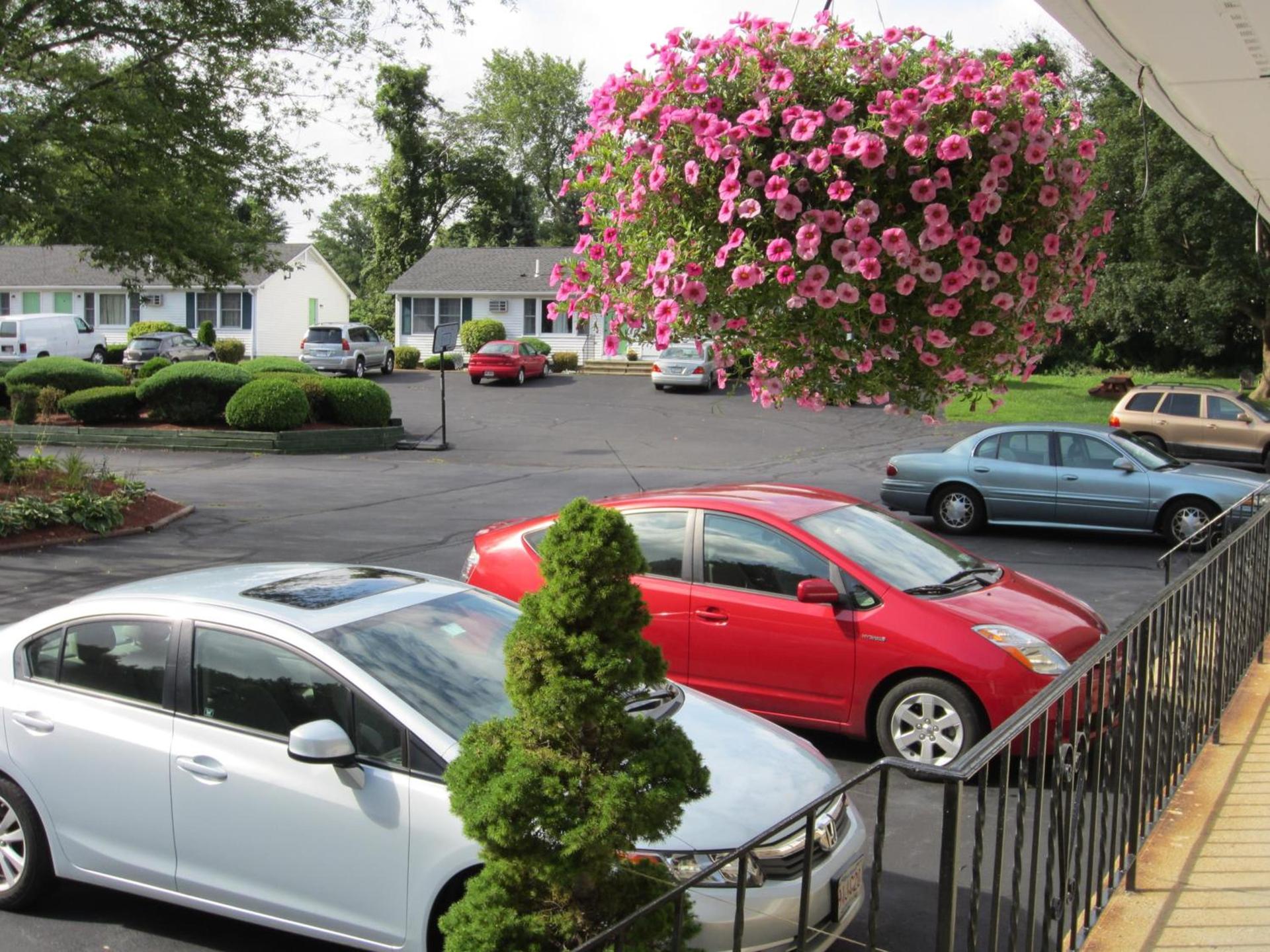 Founder's Brook Motel and Suites photo 20