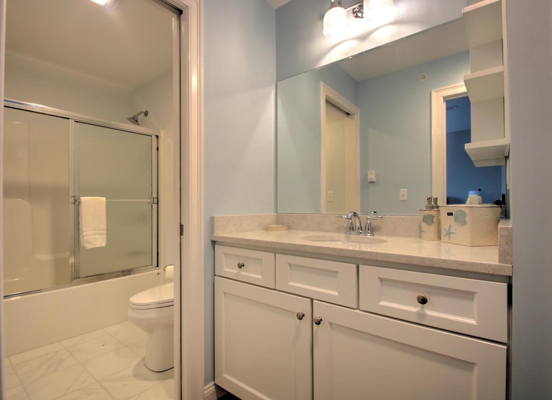 Atlantic Ocean Suites photo 14