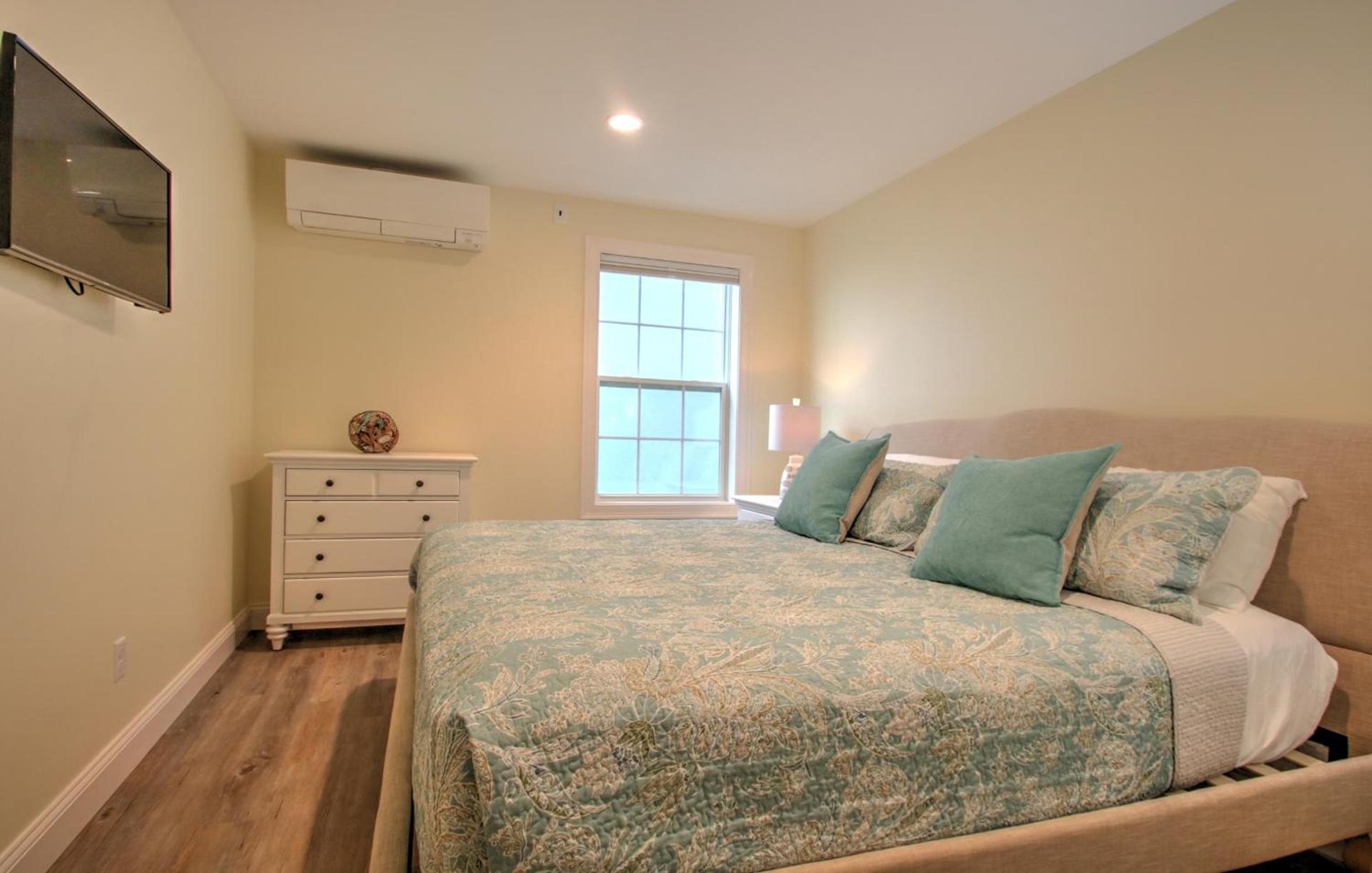 Atlantic Ocean Suites photo 27