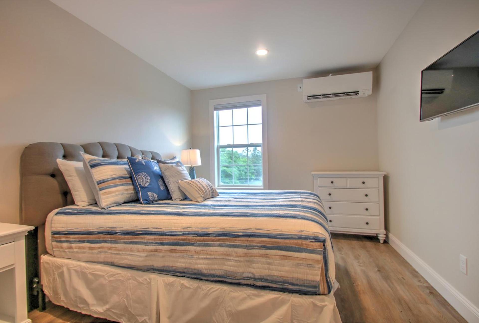 Atlantic Ocean Suites photo 25