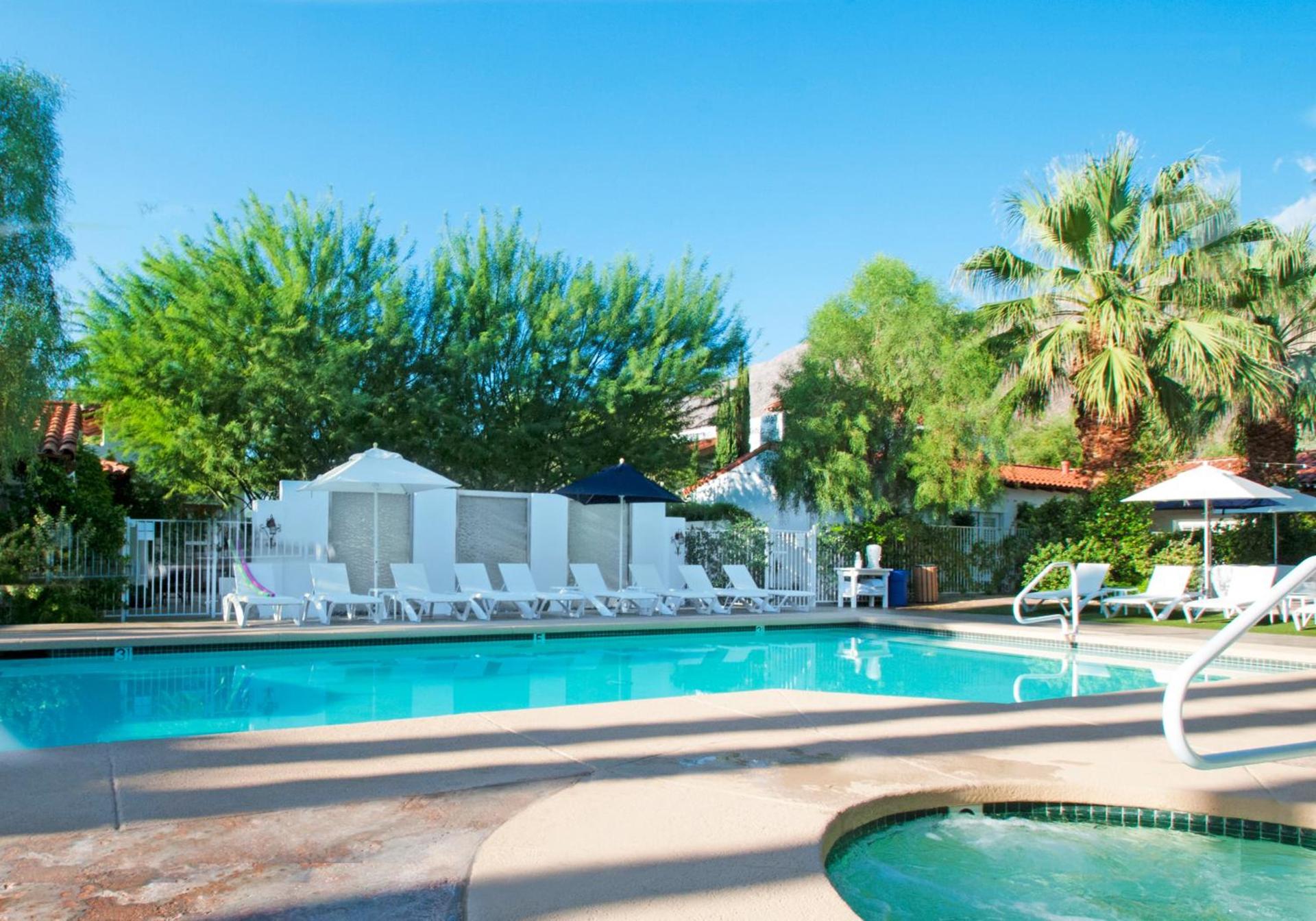 Alcazar Palm Springs photo 12