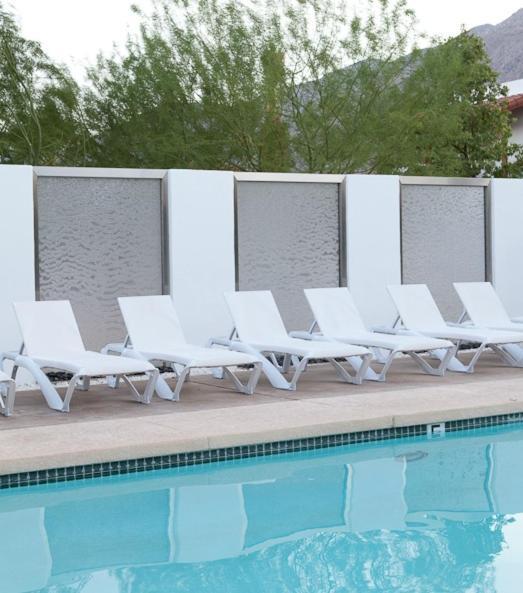 Alcazar Palm Springs photo 9