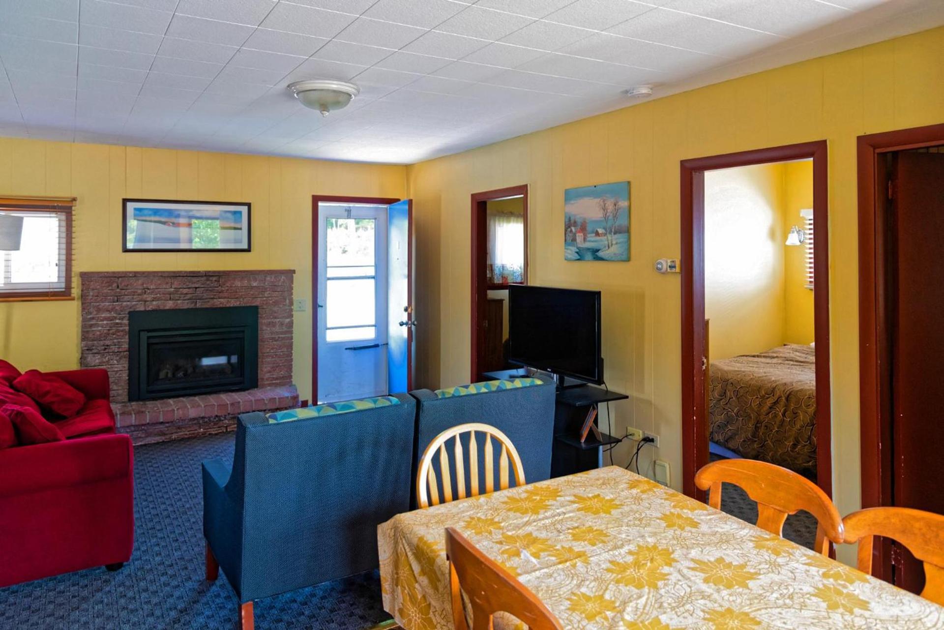 Parker's Motel photo 13