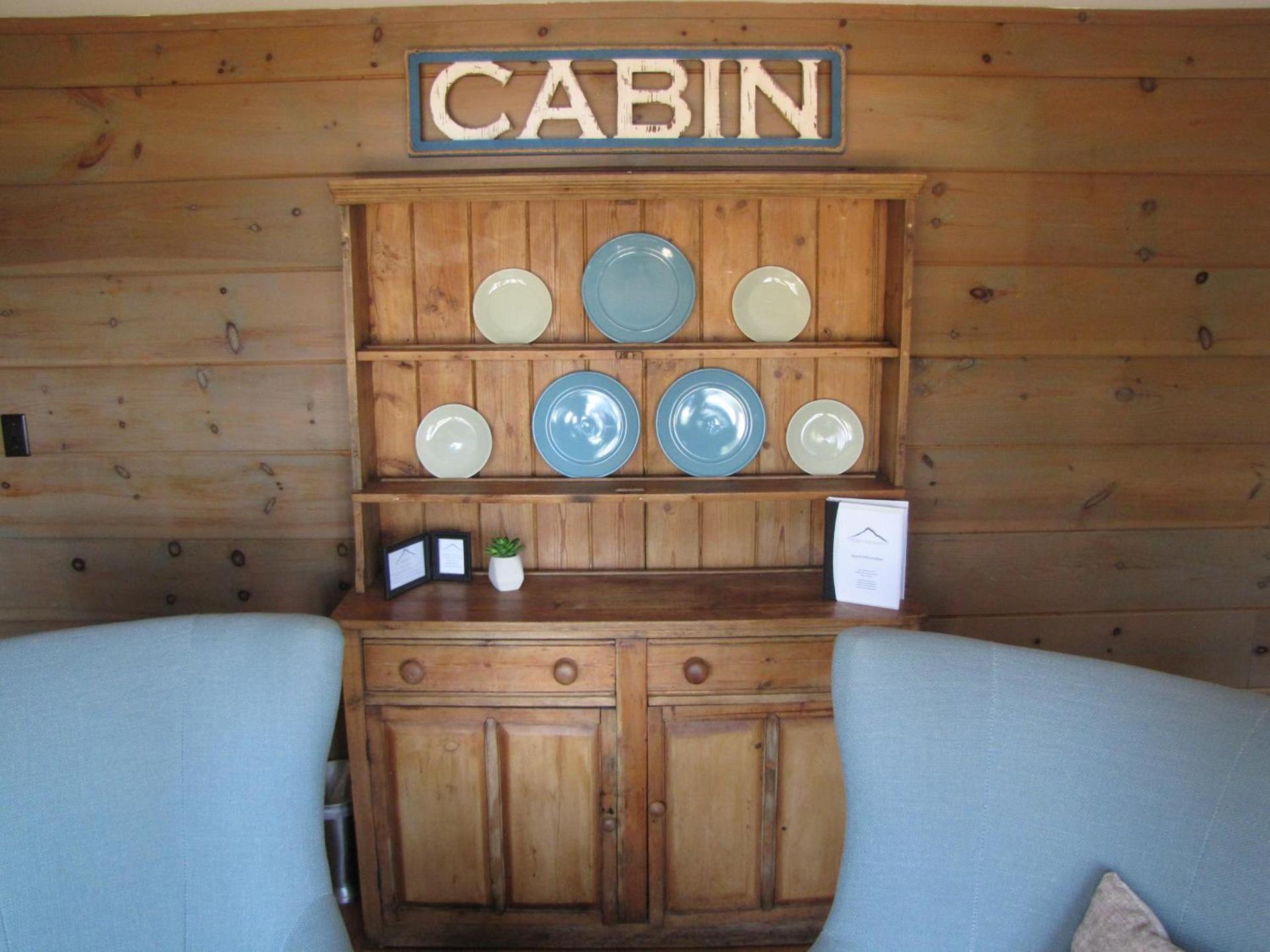 Woodbound Inn photo 12
