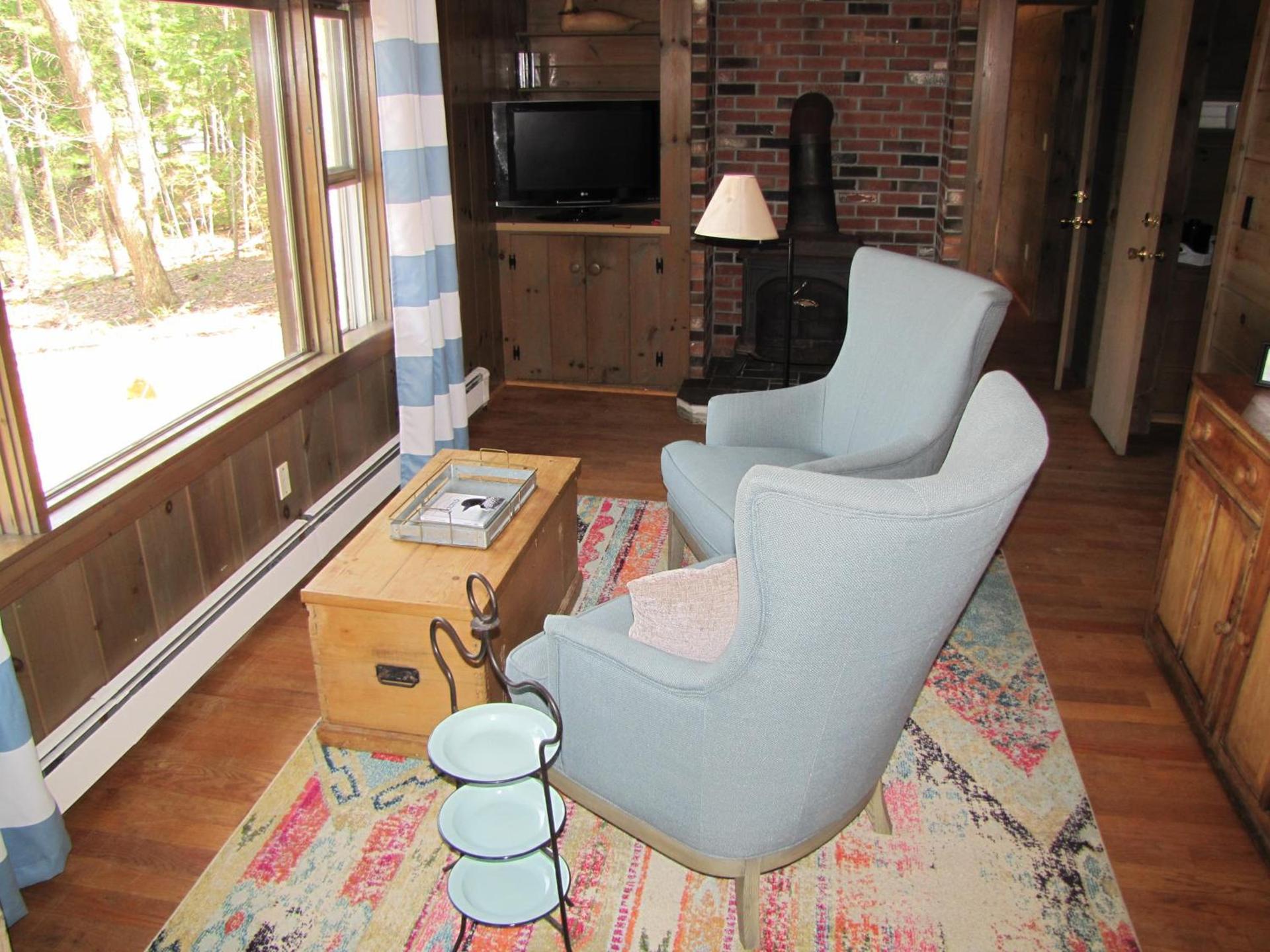 Woodbound Inn photo 18