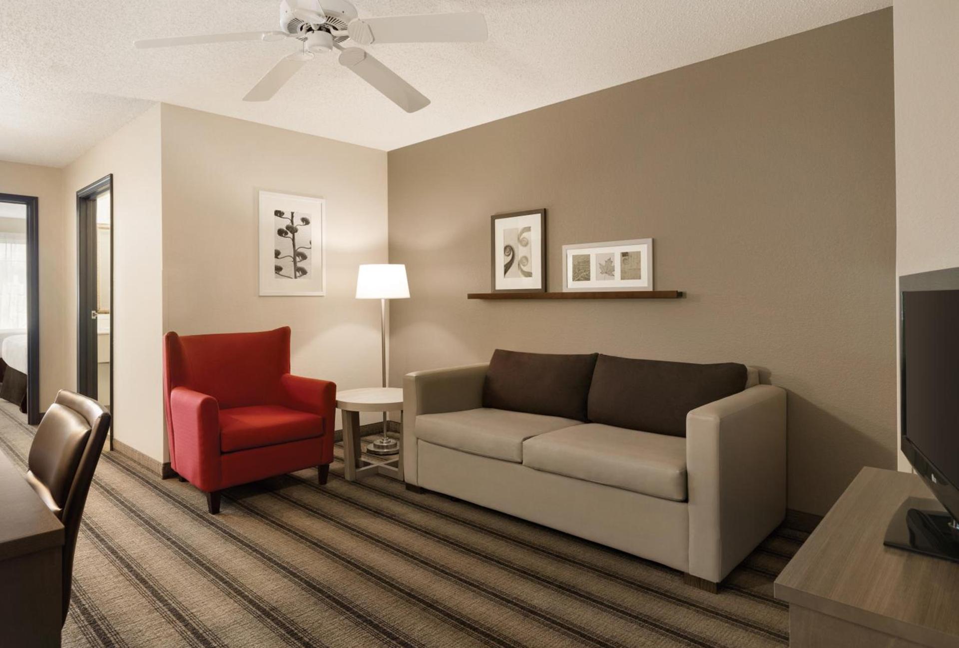 Country Inn & Suites by Radisson, Indianapolis Airport South, IN photo 18