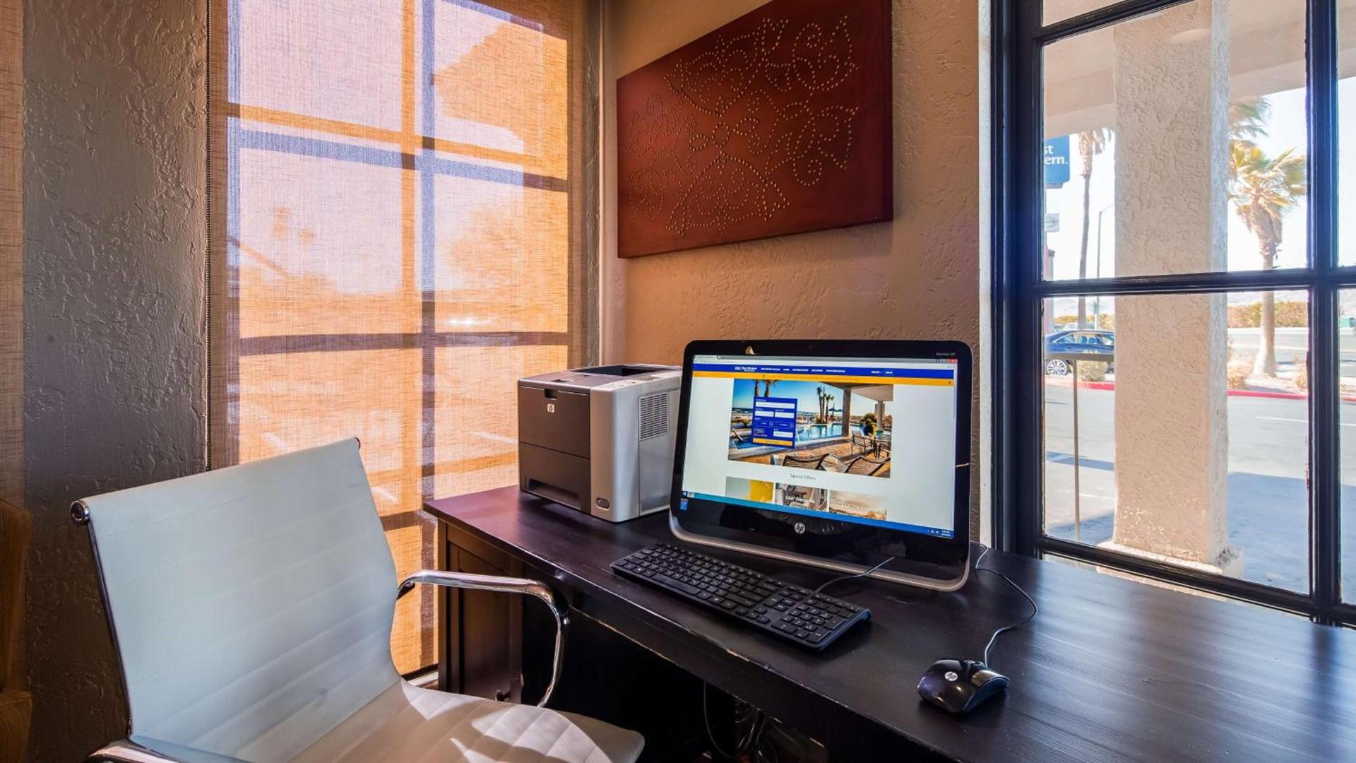Best Western Desert Villa Inn photo 21