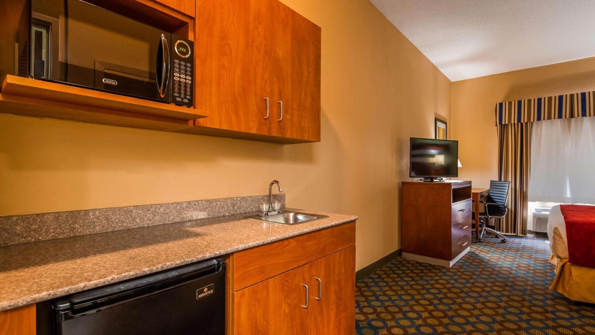 Best Western Troy Hotel photo 7