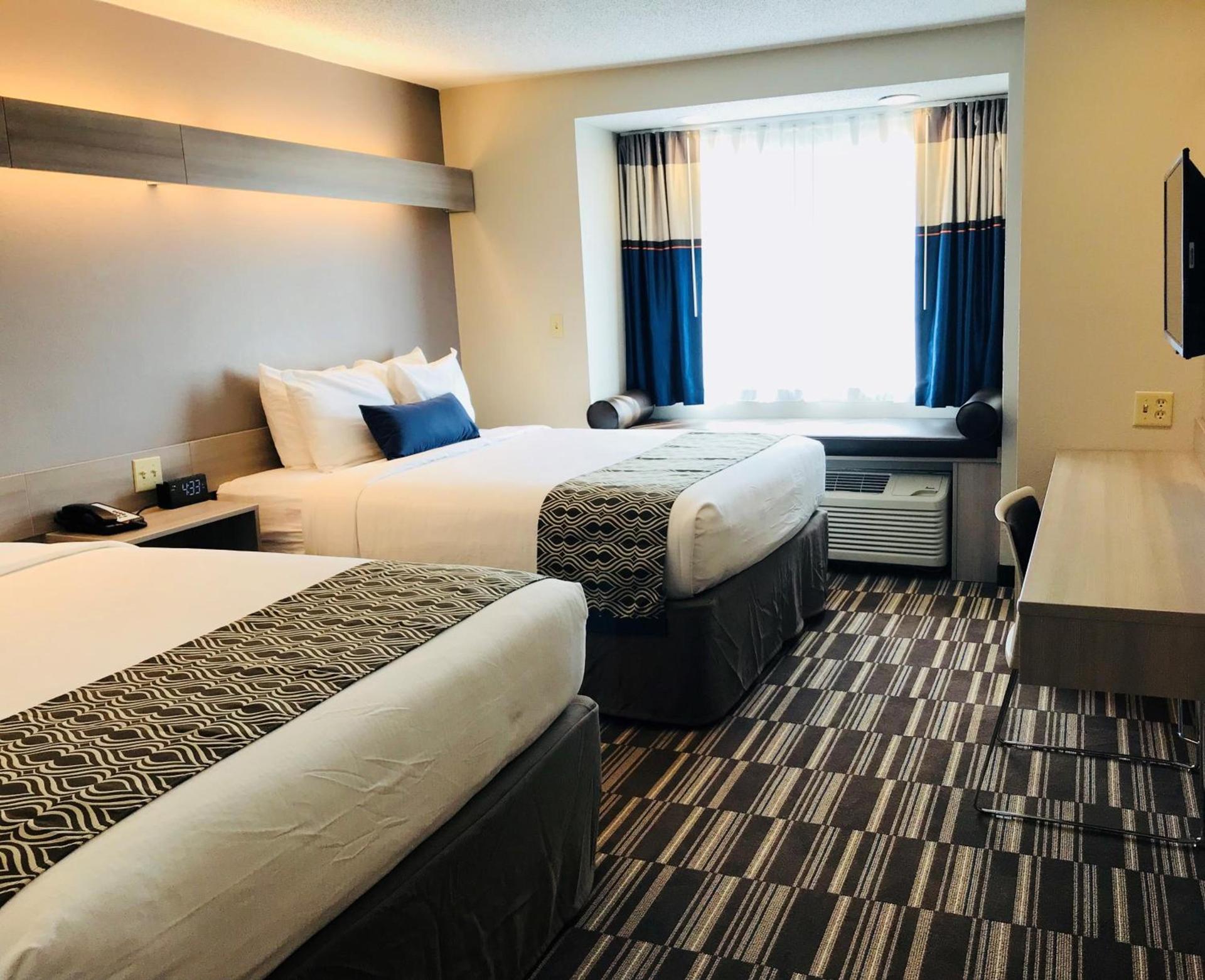 Microtel Inn & Suites by Wyndham Atlanta Buckhead Area photo 43