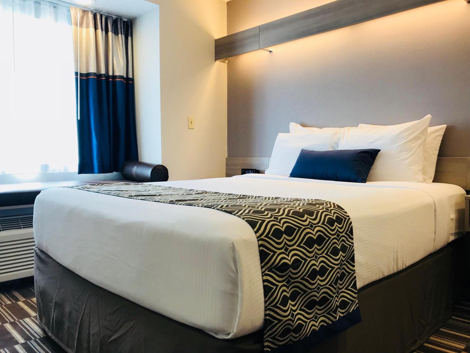 Microtel Inn & Suites by Wyndham Atlanta Buckhead Area photo 37