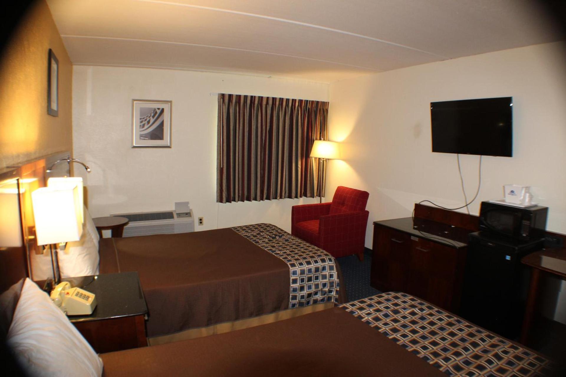 Americas Best Value Inn Geneva photo 32