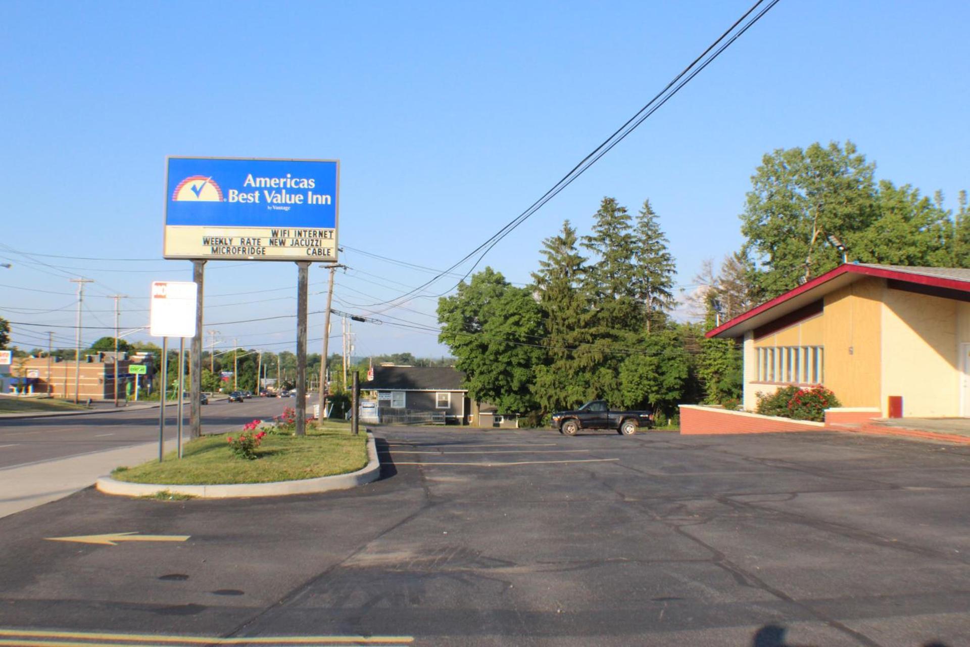 Americas Best Value Inn Geneva photo 2