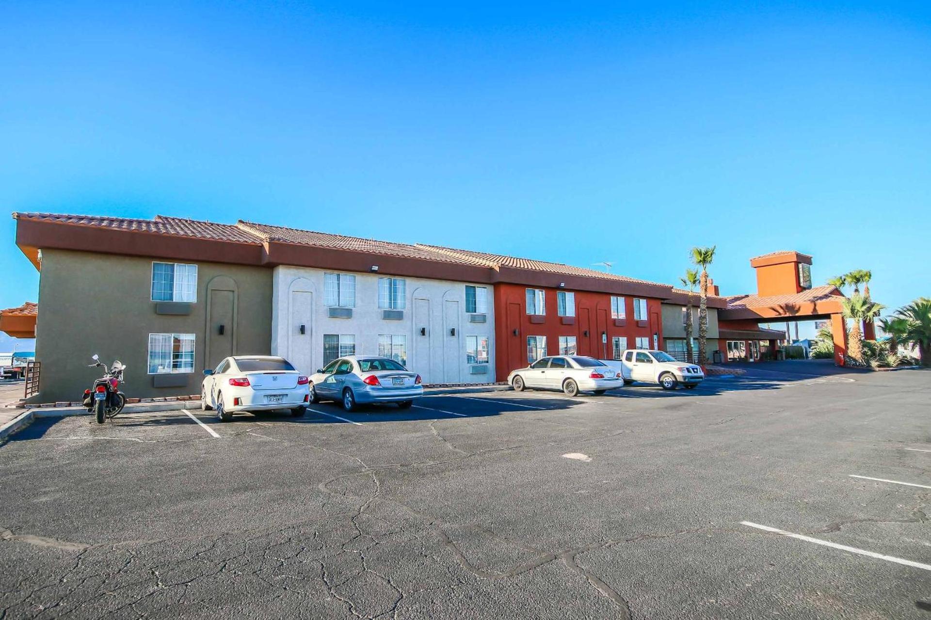 Sunrise Inn photo 41