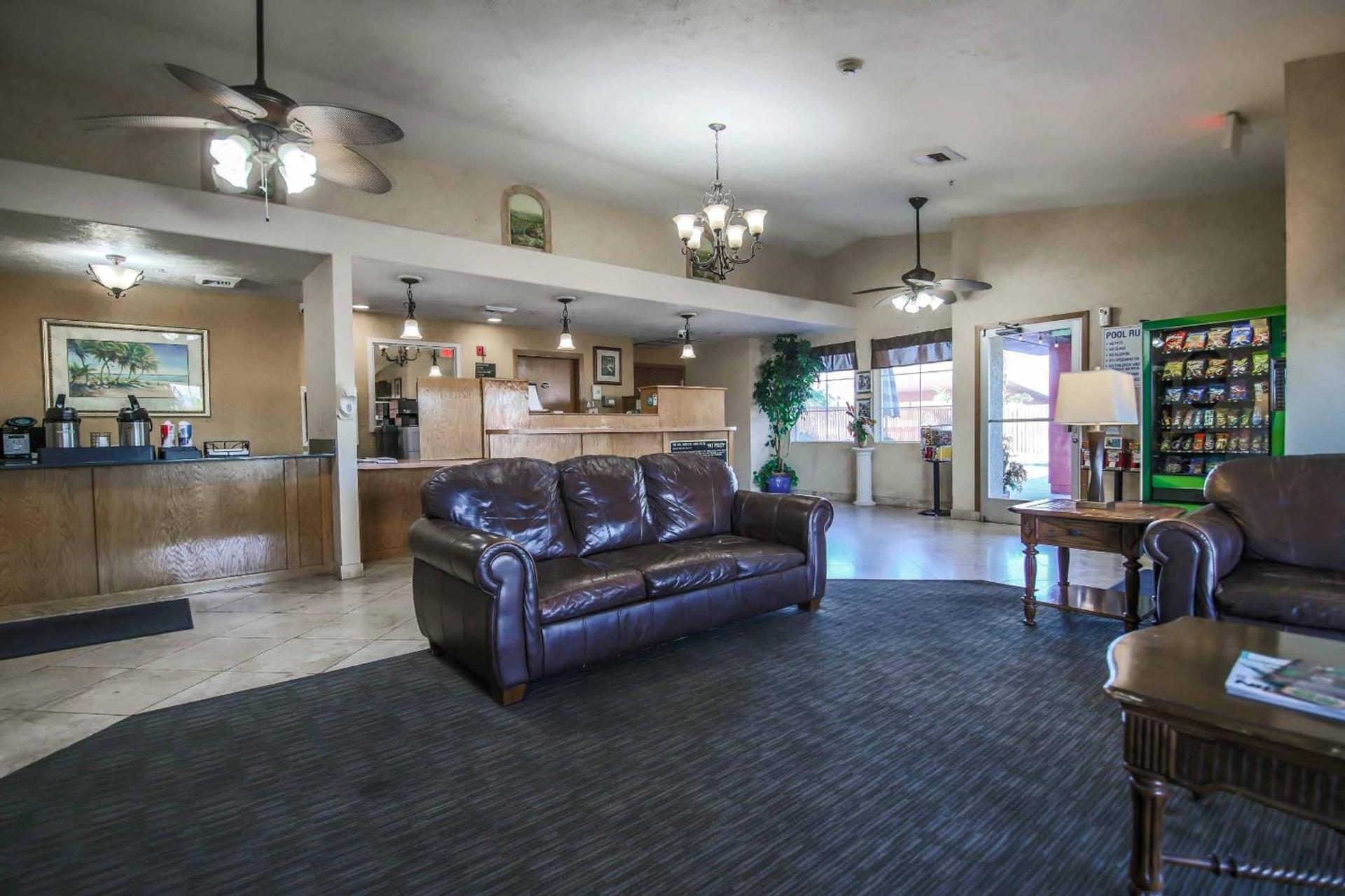 Sunrise Inn photo 48