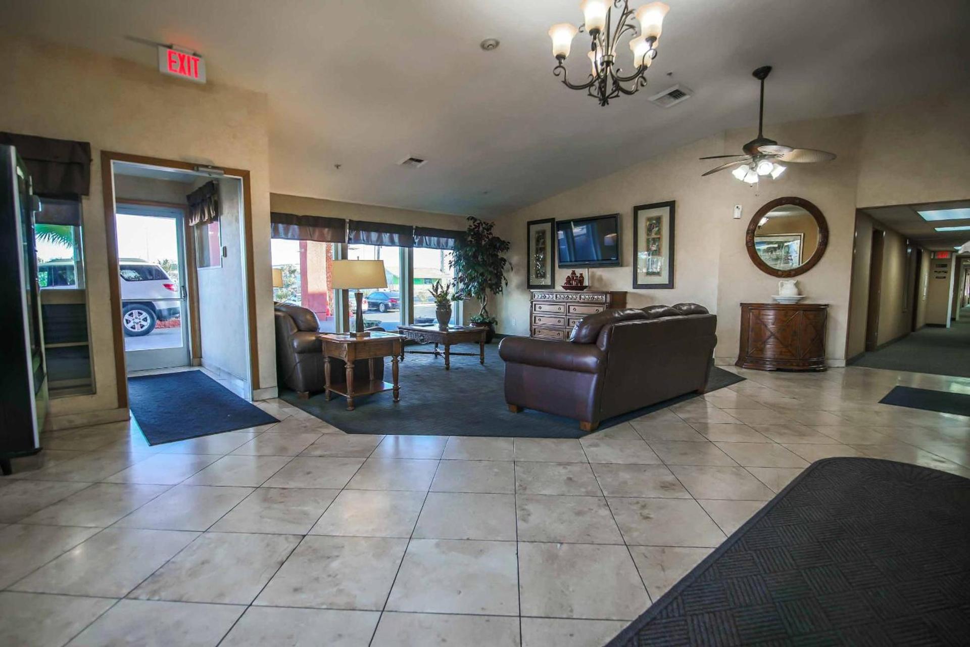 Sunrise Inn photo 47