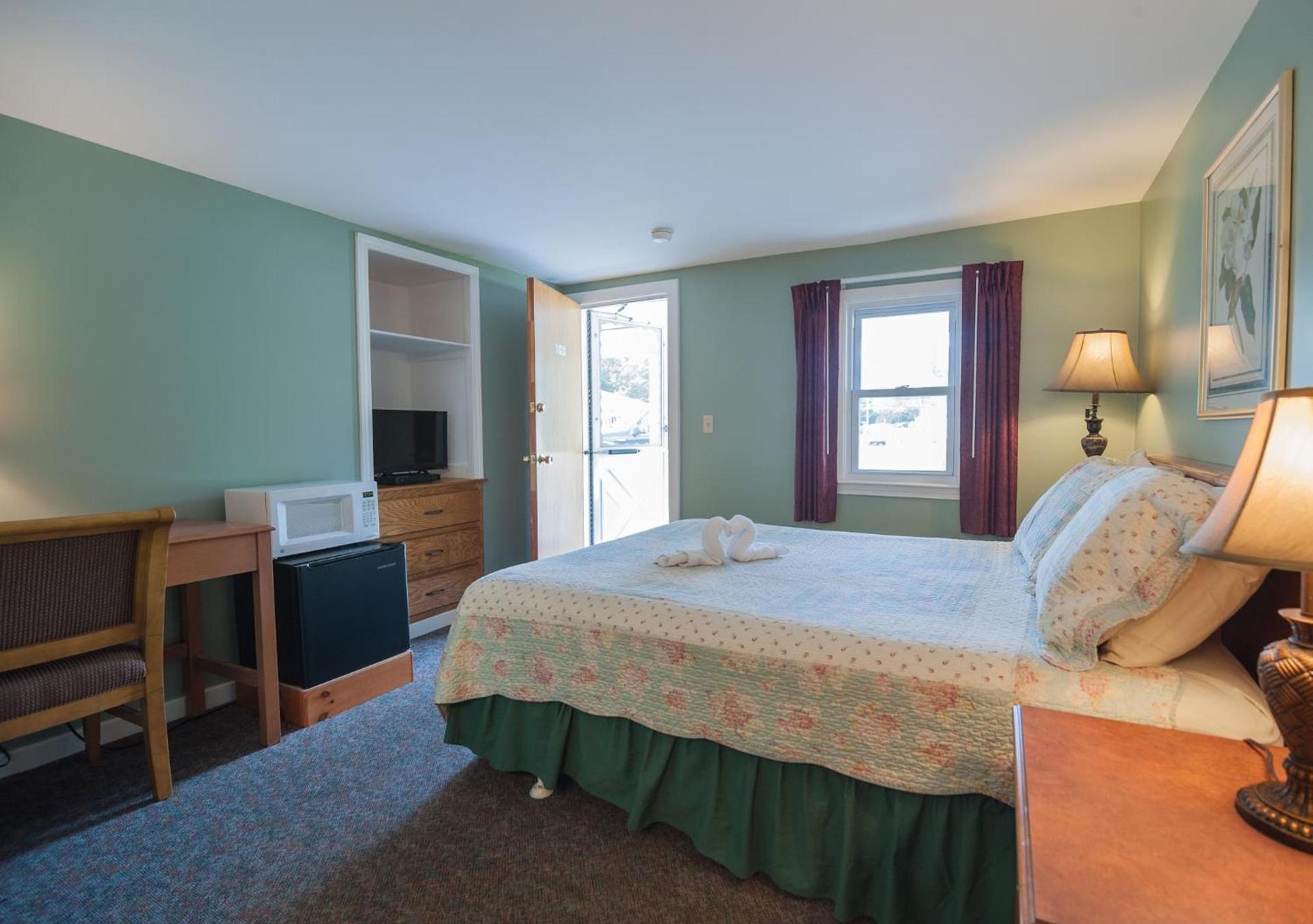 Profile Motel & Cottages photo 20