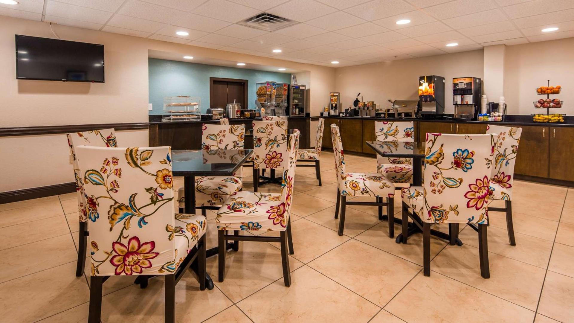 Best Western Mulberry Hotel photo 6