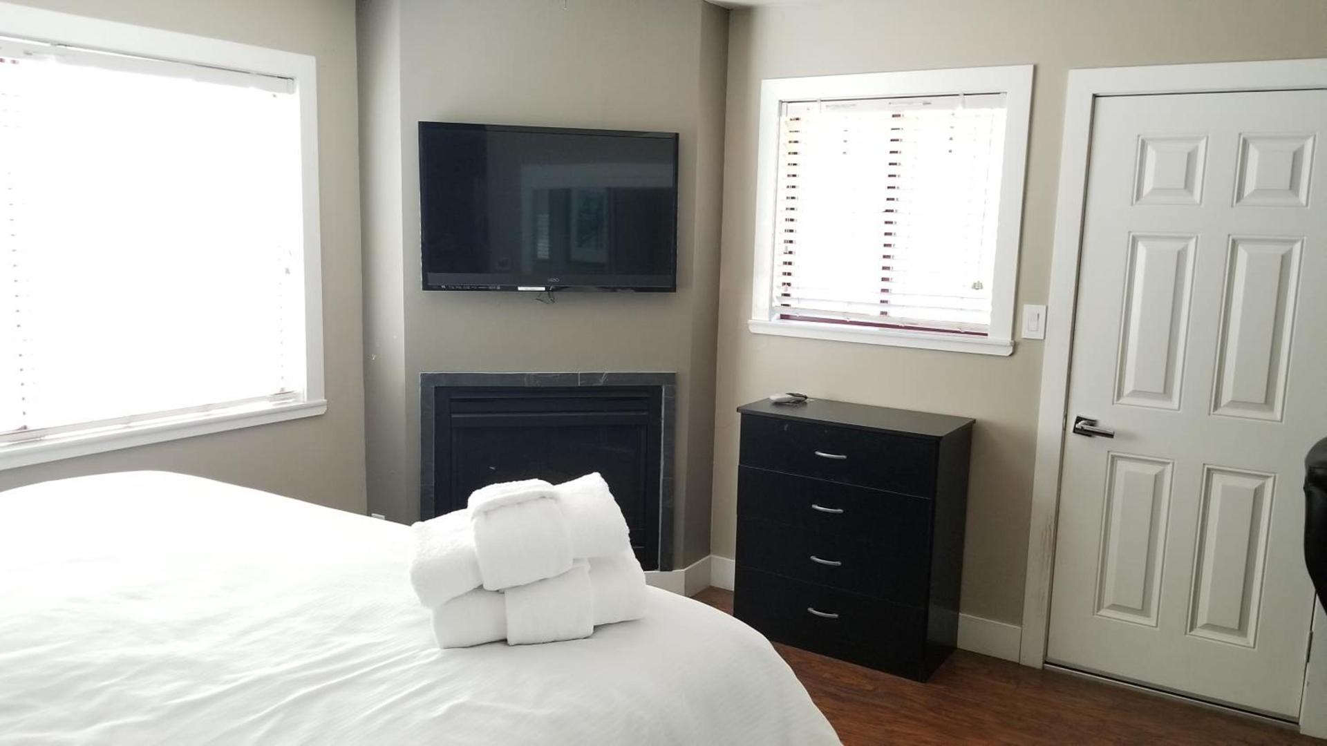 Gondola Lodge with Free Beach Voucher photo 94