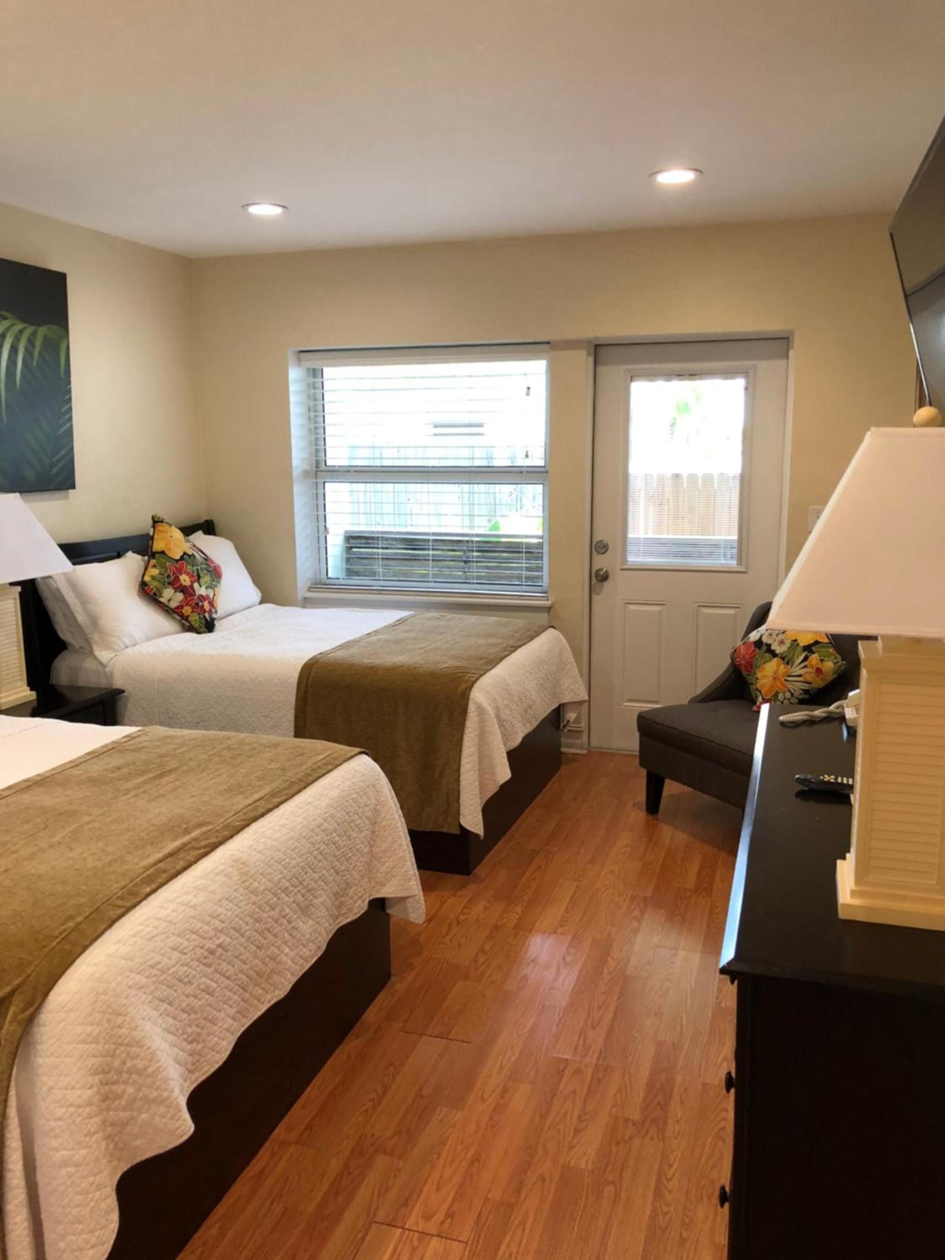 Harborside Motel & Marina photo 14