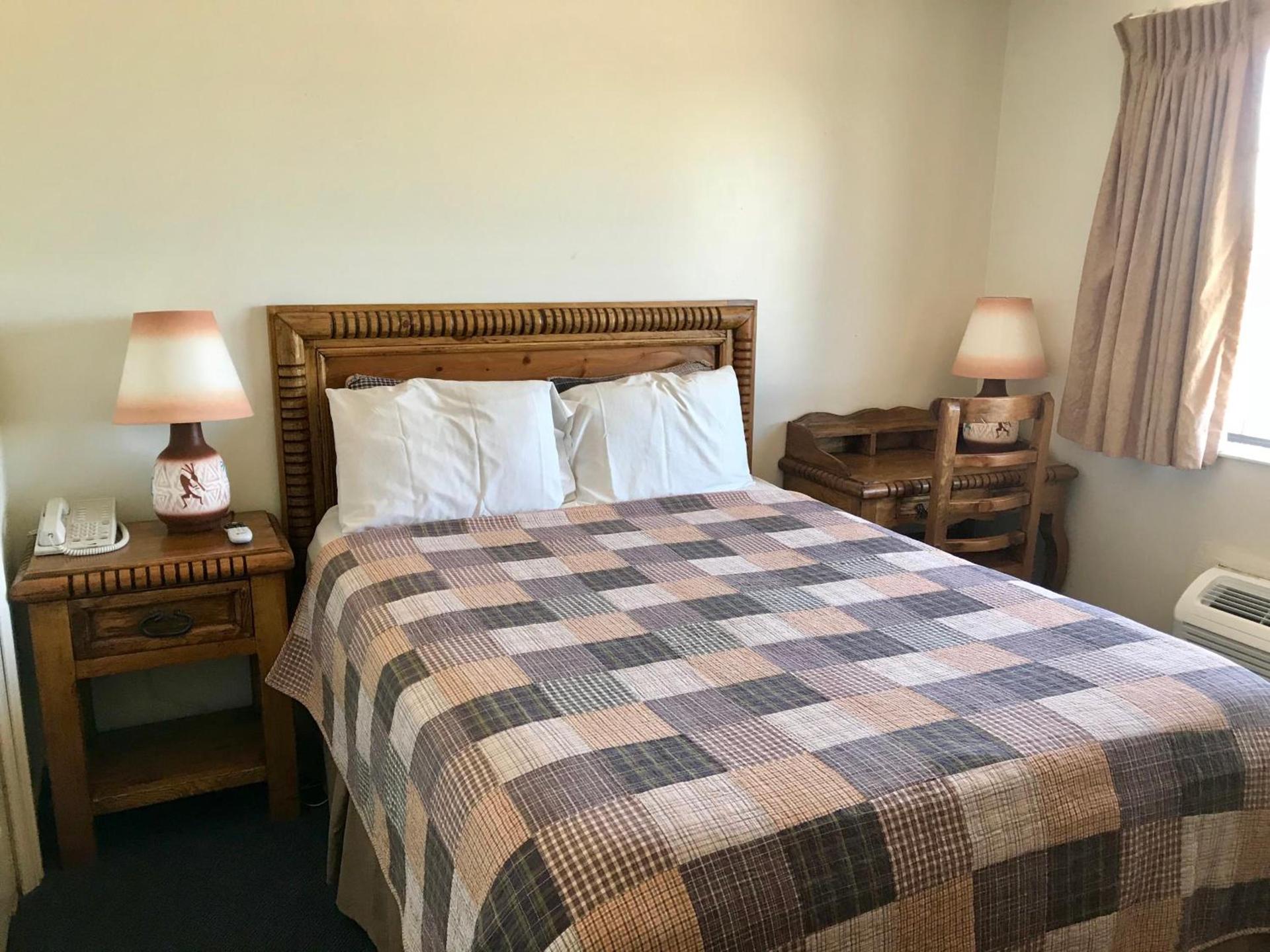 Four Corners Inn photo 4