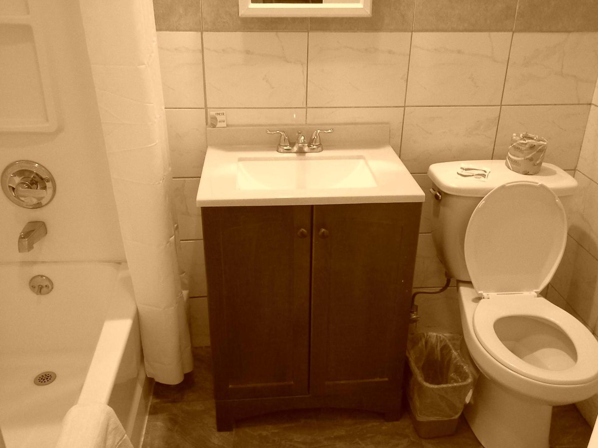 Economy Inn Tonawanda photo 9