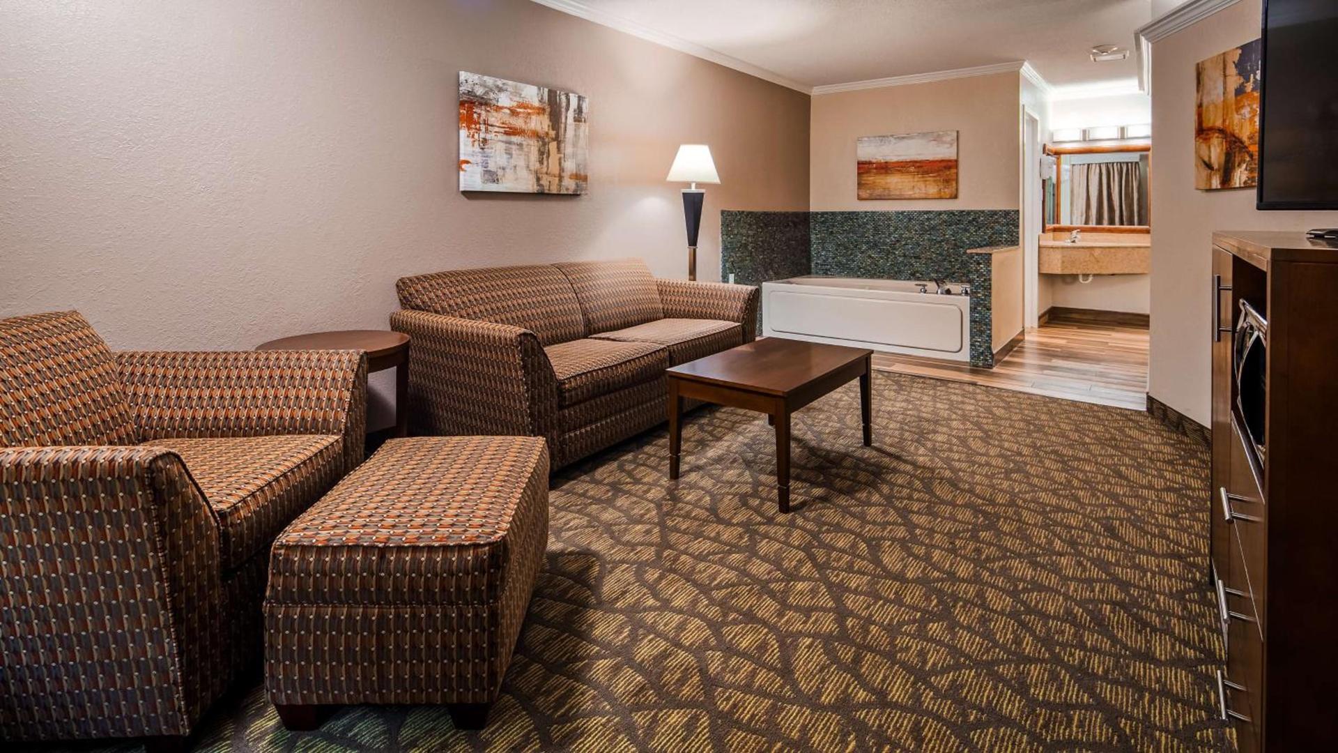 Best Western of Hartland photo 32