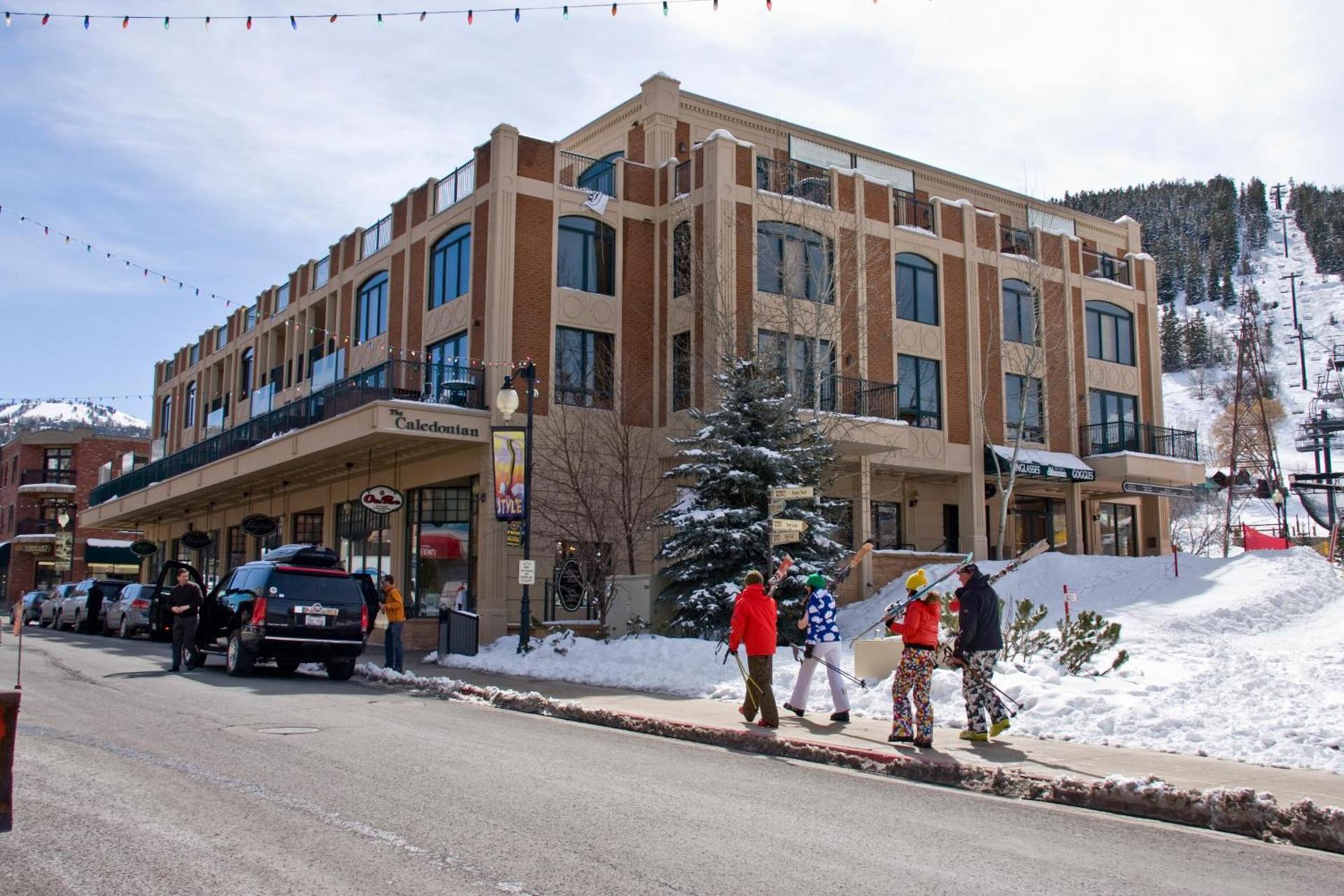 The Caledonian by All Seasons Resort Lodging photo 61