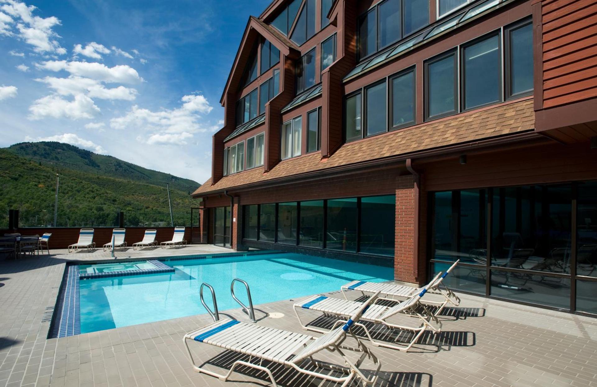 The Lodge at the Mountain Village by All Seasons Resort Lodging photo 18
