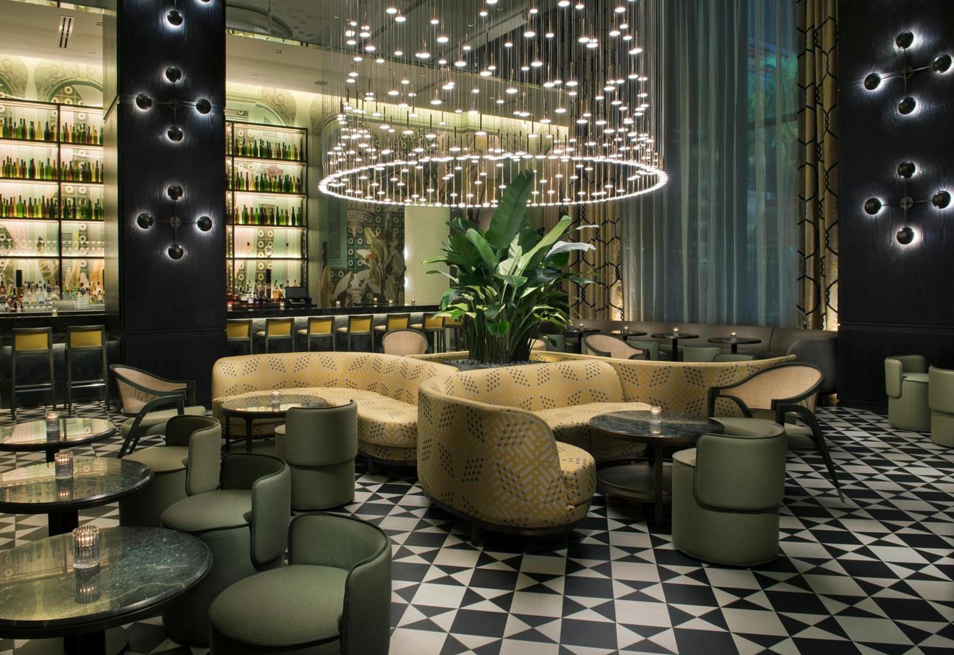SLS LUX Brickell photo 11