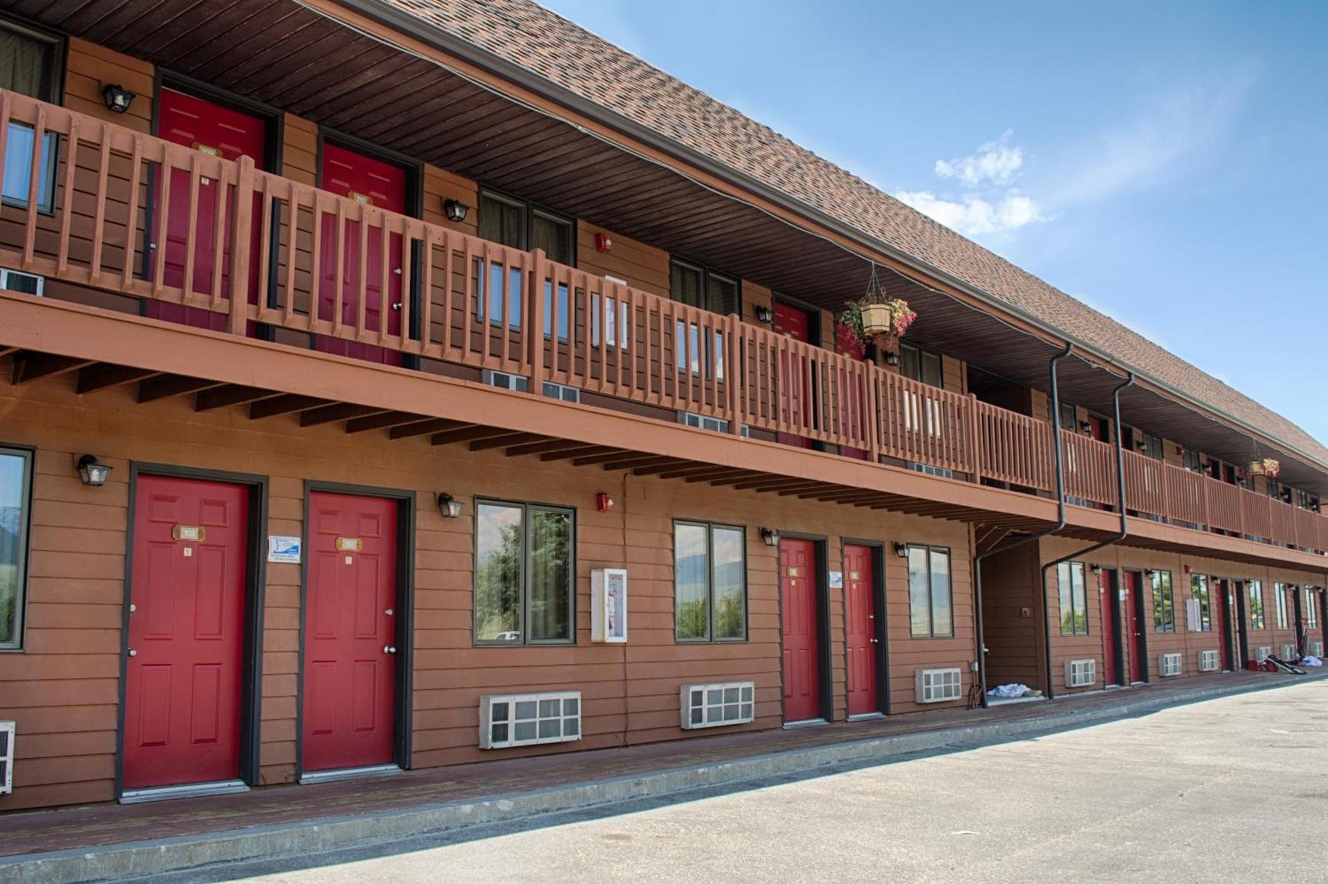 Flat Creek Inn photo 28