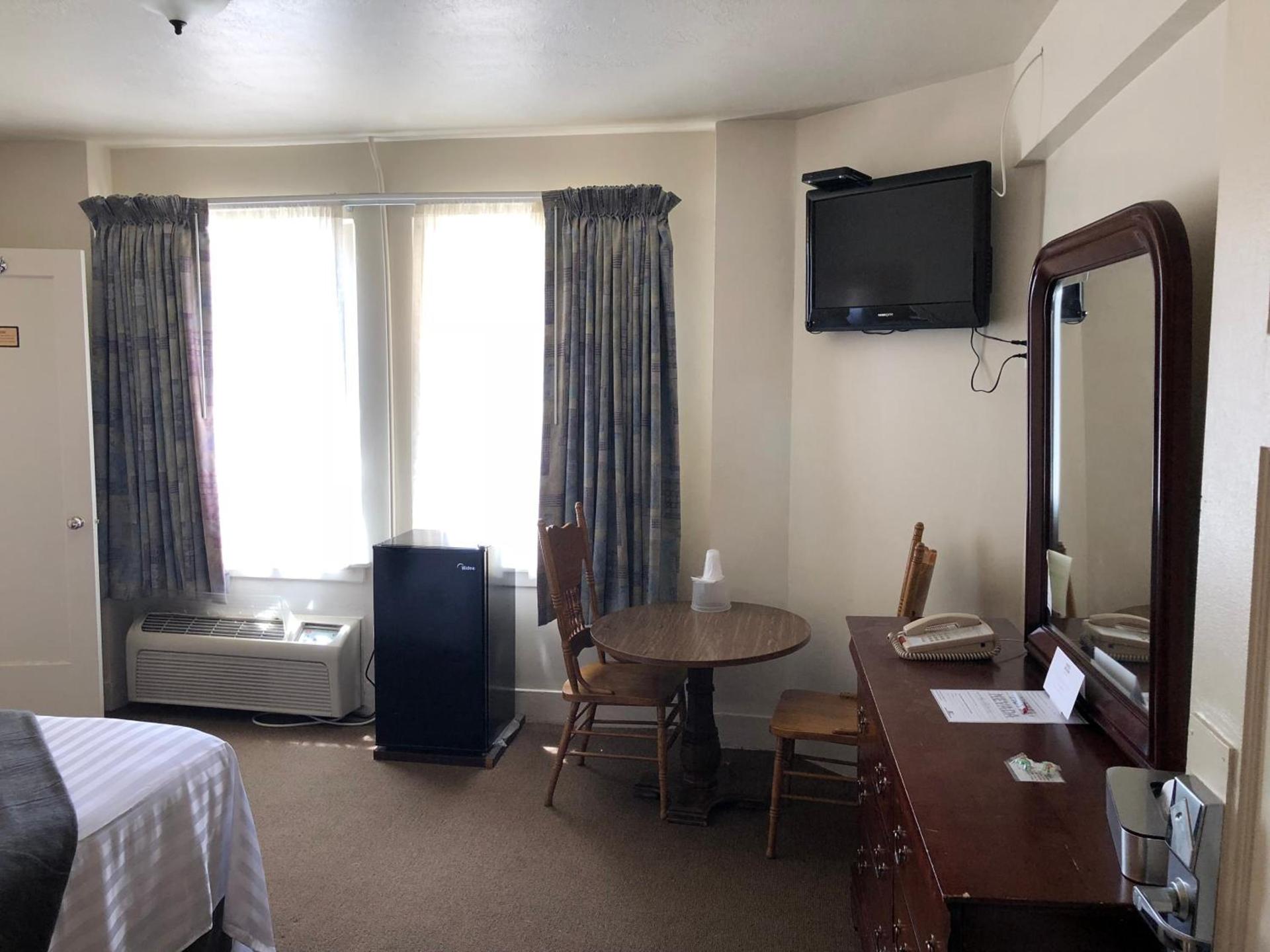 Hotel Nevada & Gambling Hall photo 18